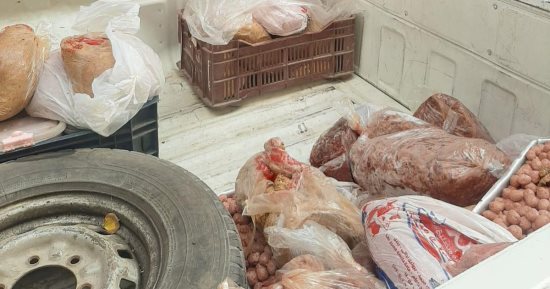 ضبط كمية من اللحوم المصنعة مجهولة المصدر خلال حملة تفتيشية بالجيزة