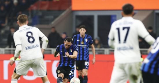 Inter Milan vs Napoli: Thrilling Italian League Clash Ends in 1-1 Draw, Napoli Maintains Top Position