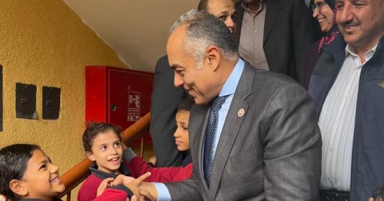 الوطنية للانتخابات تحاكى عملية التصويت لطلاب المدارس.. وتؤكد: 67 مليون ناخب بقاعدة البيانات