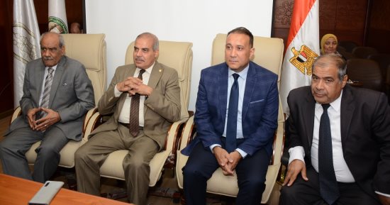 المنظمة العالمية لخريجى الأزهر تختتم دورة "تفكيك الفكر المتطرف" لأئمة بريطانيا