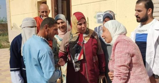 وكيل صحة الإسماعيلية تفاجئ وحدة الجزيرة الخضراء وتوجه بمعاقبة المتغيبين 