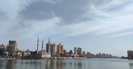 طقس معتدل بالغربية ونشاط خفيف للرياح وتحذيرات من تقلبات جوية.. فيديو