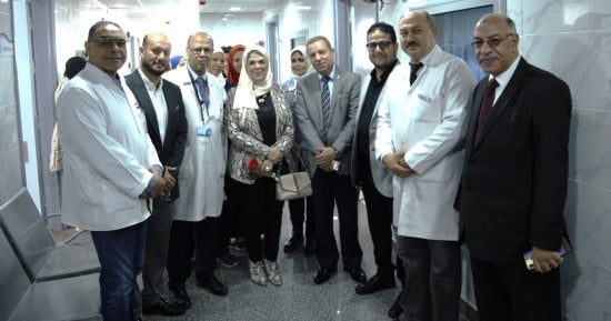 نقابة أطباء القاهرة تشهد افتتاح الرعاية المركزة بدار السلام.. وتهدى أطبائها درع التميز