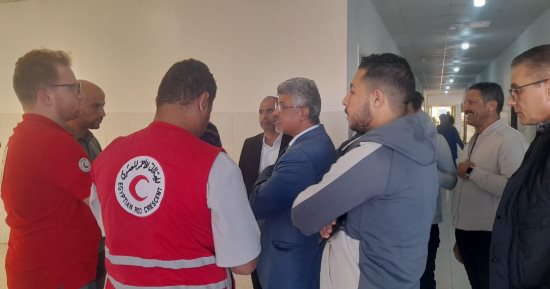 وفد من يونيسف والهلال الأحمر يتفقدون أعمال تأهيل مستشفى الشيخ زويد بشمال سيناء