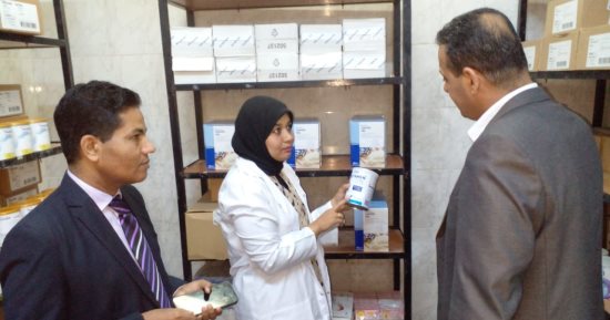رئيس مدينة الأقصر يفتتح مركز الألبان الاسترشادى بوحدة الكرنك القديم الصحية.. صور