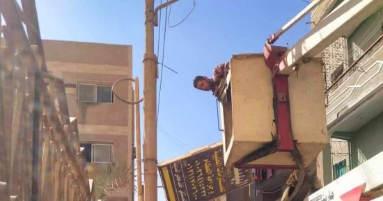 حملات مكثفة لرفع الإشغالات ومتابعة رخص المحال العامة بمراكز المنيا 