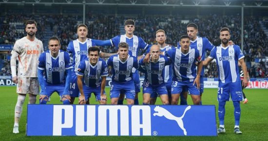 Atlético Madrid trailed 1-0 against Alaves in the first half of the Spanish league