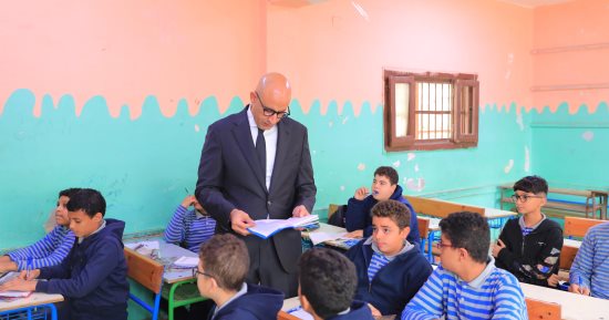 وزير التعليم يتابع انتظام الدراسة ببعض مدارس محافظتى الجيزة والقاهرة