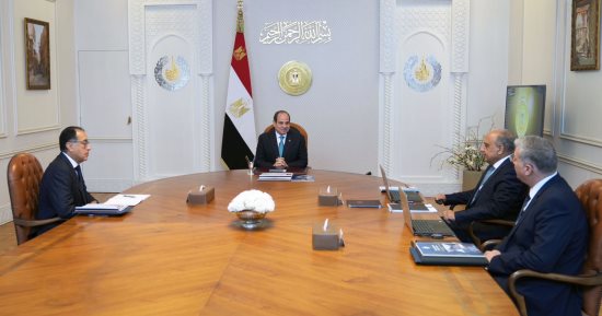 الرئيس السيسى يوجه بتكثيف الجهود الحكومية لتعزيز فرص جذب الاستثمارات لقطاع الطاقة