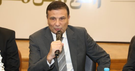 وزير الزراعة: صرف الأسمدة للمزارعين الفعليين لضمان وصول الدعم لمستحقيه