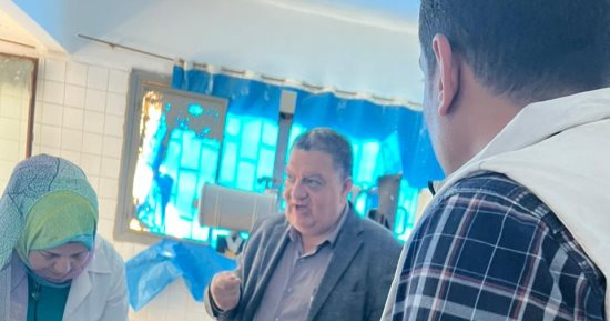 الكشف على 244 مريضاً ضمن مبادرة للطب العلاجى بمحلة دمنة فى الدقهلية