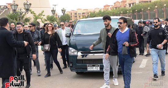 تشييع جنازة محمد رحيم بحضور نجوم الفن
