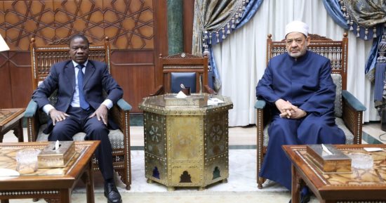 شيخ الأزهر: مستعدون لزيادة المنح الدراسية لأبناء كوت ديفوار