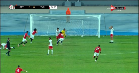 فرحة جنونية من لاعبى منتخب مصر للشباب بعد التأهل لأمم أفريقيا.. فيديو