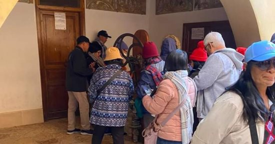 دير سانت كاترين يستقبل السائحين من مختلف أنحاء العالم.. صور