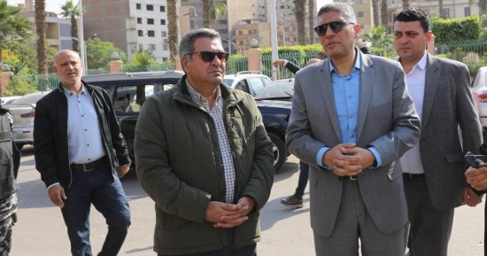 محافظ الجيزة يعاين المواقع المقترحة لإنشاء جراج يخدم زوار مستشفى أم المصريين
