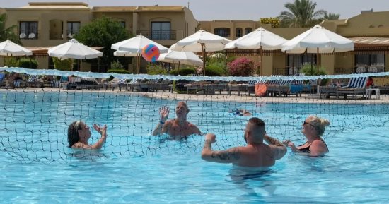 غرامة تصل لـ500 ألف جنيه عقوبة تقديم الشيشة بالمنشآت السياحية بدون ترخيص
