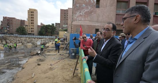 رئيس الوزراء يتفقد مستشفى أورام دار السلام