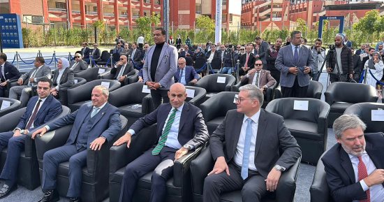 تخريج أول دفعة من مدرسة ظهر للتكنولوجيا التطبيقية