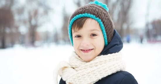 عادات اعمليها مع طفلك قبل نزول المدرسة لتجنب نزلات البرد بسبب نوة قاسم