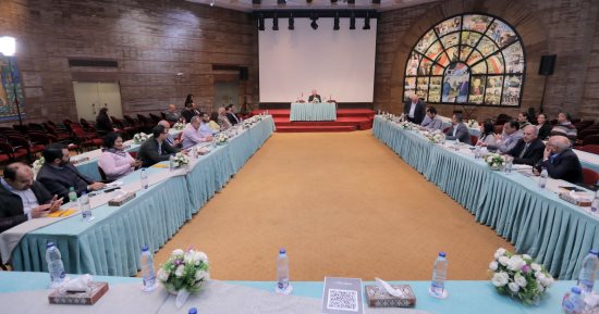 رئيس الطائفة الإنجيلية يشارك فى لقاء "ميناتى" للتعليم اللاهوتى بحضور قيادات الكليات