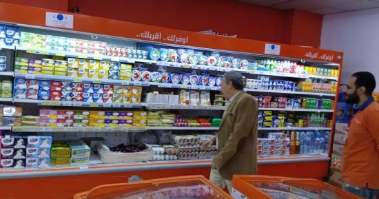 ضبط 156 مخالفة تموينية خلال حملة رقابية على الأسواق والمخابز البلدية بالمنيا