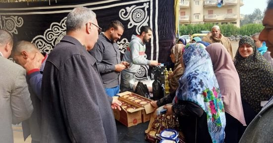محافظ كفر الشيخ: قوافل مبادرة بداية تقدم الخدمات للأهالى فى مكان إقامتهم