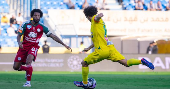 الاتفاق يهزم الخليج 2 – 1 بمشاركة محمد شريف فى الدوري السعودي