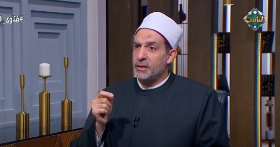 زوجى تجسس عليا وفتح رسائل بينى وبين إخوتى؟.. أمين الفتوى يُجيب