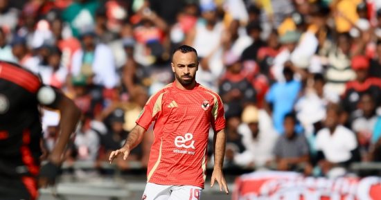 الأهلي يدفع بـ"أفشة" بدلا من "الشحات" أمام باتشوكا فى الدقيقة 71