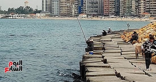 نوة "قاسم" تفقد قوتها بالإسكندرية.. التغييرات المناخية تؤثر على كمية الأمطار وهطولها باليوم الأول فقط