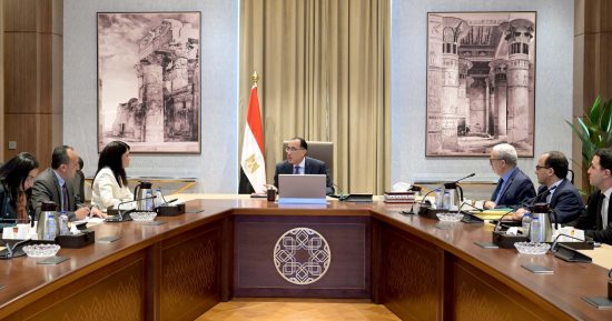 رئيس الوزراء يتابع جهود إصلاح وإعادة هيكلة الهيئات الاقتصادية