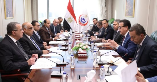 وزير الصحة يناقش التعديلات المقترحة على قانون الأشخاص ذوي الإعاقة