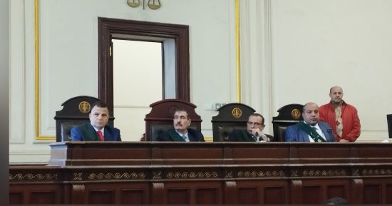 المؤبد لنقاش و10 سنوات لزوجته قتلا جارتهما وشرعا فى قتل زوجها بالإسكندرية