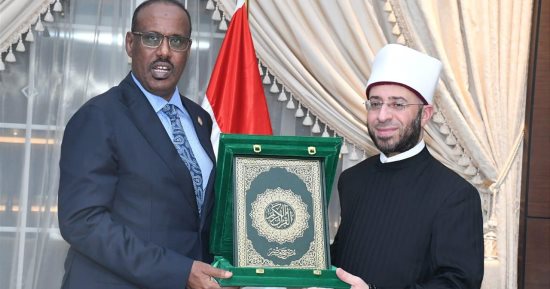 وزير الأوقاف يستقبل نظيره الجيبوتي للتعاون والتنسيق المشترك