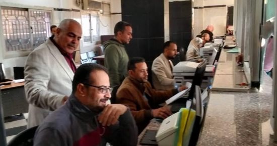محافظ المنيا يتابع انتظام العمل بالمراكز التكنولوجية لتيسير الخدمات المقدمة للمواطنين