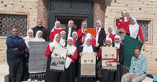 شباب كفر الشيخ: قطع فنية من الكليم اليدوى فى ختام ورش التدريب "علمنى حرفة"