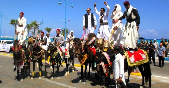 فعاليات احتفالات أهالى مطروح بالعيد القومى للمحافظة