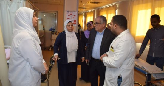 رئيس هيئة التأمين الصحى يتفقد مستشفى النصر بحلوان ويؤكد: تطوير شامل فى الخدمة
