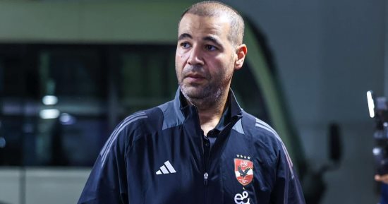 محمد وفائي يشرف على علاج لاعب الأهلي في الدوحة قبل موقعة باتشوكا