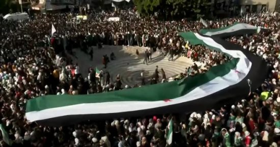 وزارة الإعلام السورية تحظر نشر الأخبار ذات الطابع الطائفى