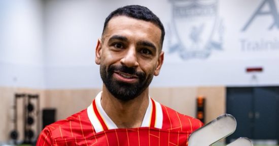 محمد صلاح يواصل حصد الألقاب ويتوج بجائزة الأفضل فى ليفربول بشهر نوفمبر