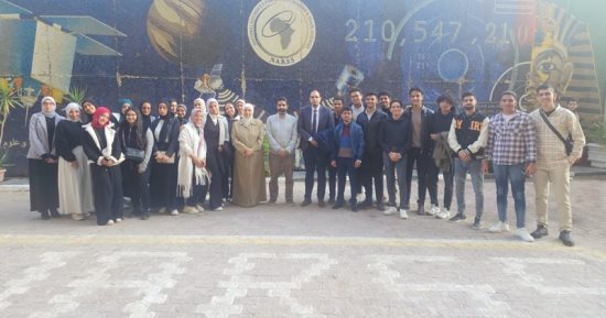 طلاب "علوم الفضاء" ببنى سويف الأهلية يزورون الهيئة القومية للاستشعار من البعد