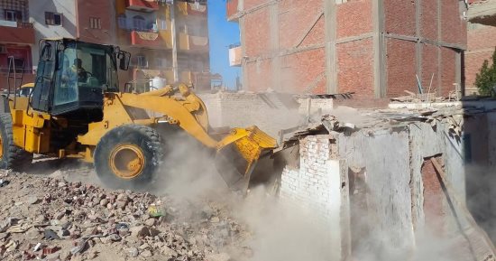 حى جنوب الغردقة ينفذ إزالات مخالفات مبان بعدة مناطق مختلفة