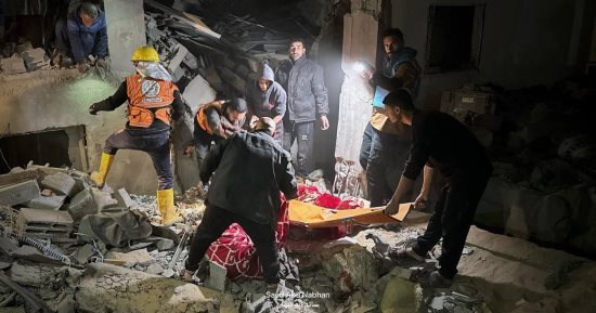 ارتفاع عدد ضحايا غارات الاحتلال على قطاع غزة منذ فجر اليوم إلى 30 شهيدا