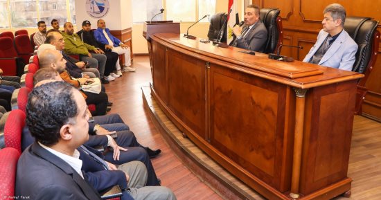 ميناء دمياط يعرض الفرص التصديرية للدول الأوروبية عبر الخط المصري الإيطالى