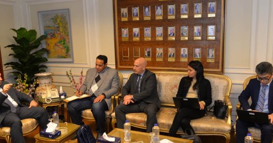 فريق من البنك الدولى يتابع مشروعات برنامج التنمية المحلية فى أسيوط 