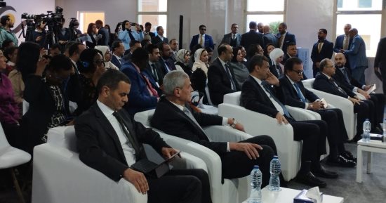 نائب رئيس الوزراء: نوفر 90% من احتياجاتنا الدوائية بالتصنيع المحلى