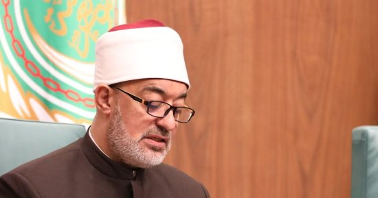 مفتى الجمهورية: لغتنا هى الحياة لكياننا العربى والسيادة لهُويتنا بين الأمم