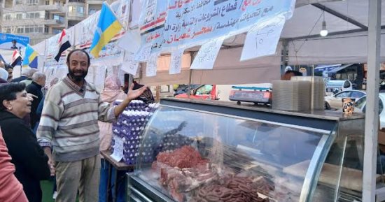 إقامة سوق اليوم الواحد بأحياء الجمرك والمنتزه فى الإسكندرية